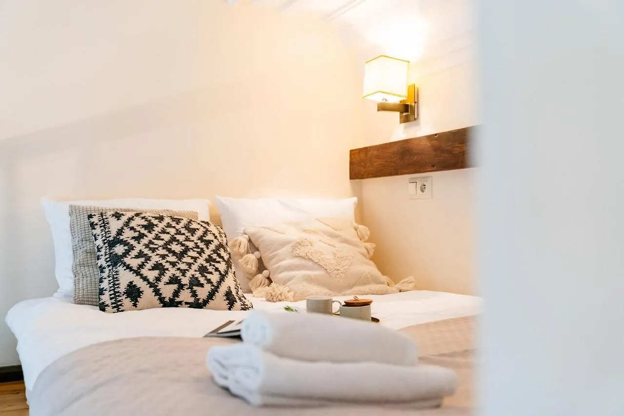 Honey Apartment - Loftaffair Kraków 0*,  Polen